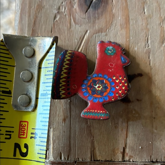 Colorful Bird-Shaped Pin - Picture 3 of 3